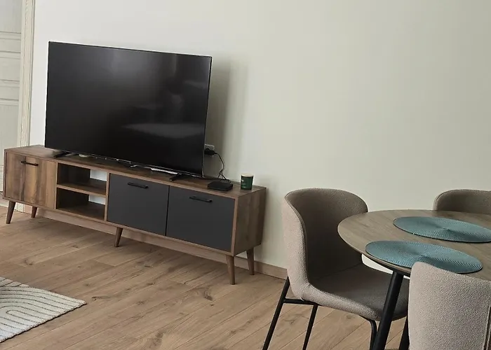 Cozy & Silent Apartment