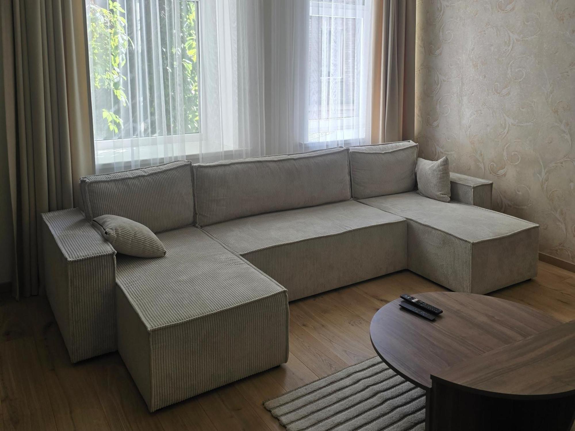 Cozy & Silent Апартаменти *